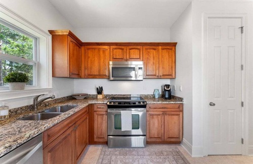 Seacrest Casa | 334 Seabreeze Carriage House