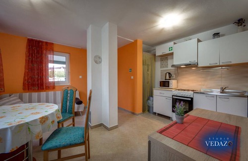 Razanj Apartamento | 34 m² Apartamento ∙ 1 habitación ∙ 4 huéspedes