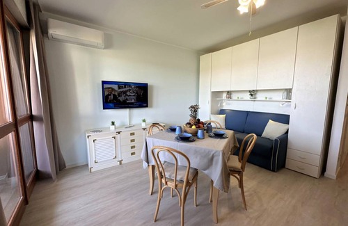 Aprilia Marittima Apartamento | 34 m² Estudio ∙ 1 habitación ∙ 4 personas