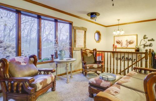 California Casa | 34 Mi to Ark Encounter Kentucky Family Farmhouse