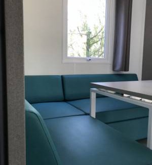 Sainte-Nathalene Alquiler De RV | 340 ft² Mobile home
