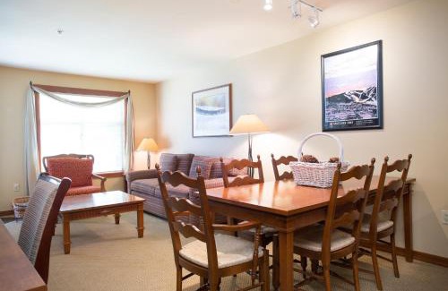 Snowbird Apartamento | 3406 - One Bedroom Den Standard Powderhorn Lodge condo