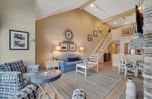Charlevoix Casa | 344 Edgewater Inn