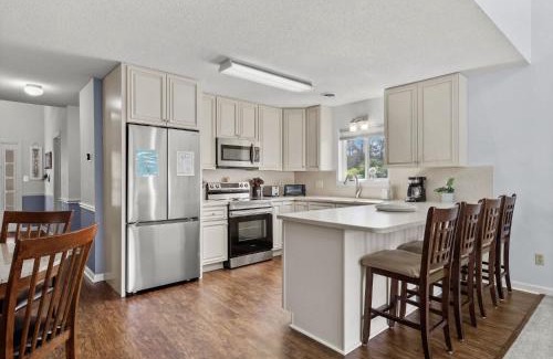 Surfside Beach Casa | 34j GCR-Ortiz Oasis