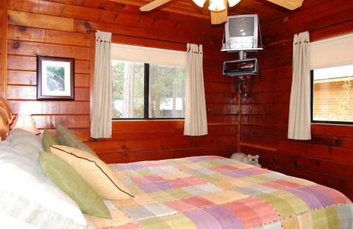 North Wawona Casa | 35 Cubbys Den