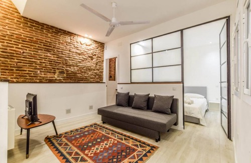 Embajadores Apartamento | 35 m² Apartamento ∙ 2 habitaciones ∙ 3 personas