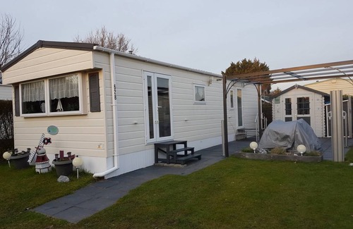 Municipality of Veere Chalet De Esquí | 35 m² Chalet ∙ 2 habitaciones ∙ 4 personas