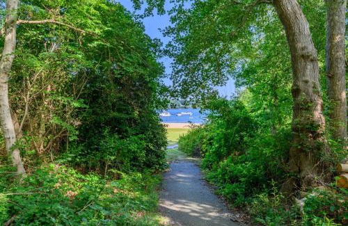 Mashpee Casa | 35 Pinecrest Avenue Mashpee Bela Vida