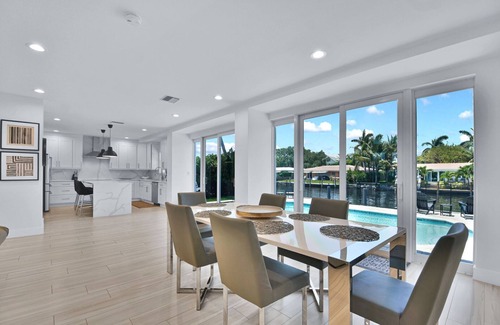 Garden Isles Casa | 351 Managed by Brampton Park