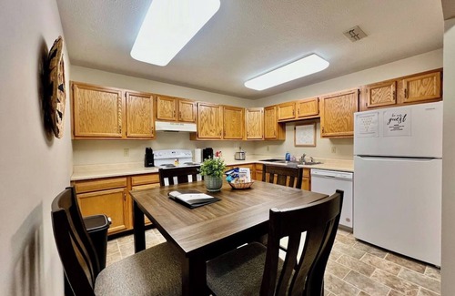 Middletown Casa | 3513 Lefferson · Cozy 2 Bedroom Paired Home in Middletown, OH