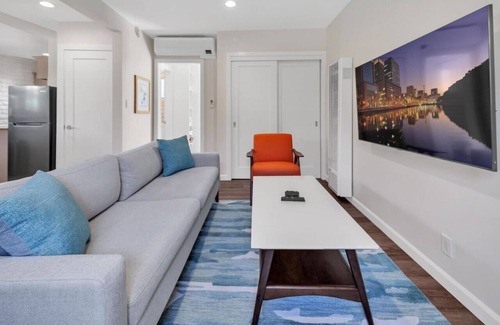 Carlsbad Apartamento | Comfortable Carlsbad 2BR Beach Home Walk to Beach
