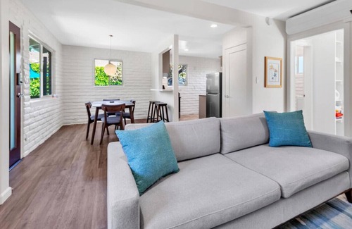 Carlsbad Apartamento | Comfortable Carlsbad 2BR Beach Home Walk to Beach