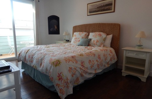 Avila Beach Condominio | 359 1st Street 1 Bedroom Condo by Redawning