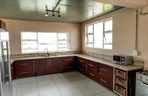 Metsimaholo Casa | 36 Emanzini Villa