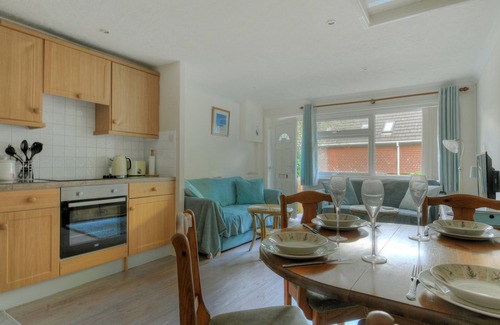 Bridport Casa | 36 FERNHILL HEIGHTS, family friendly in Charmouth