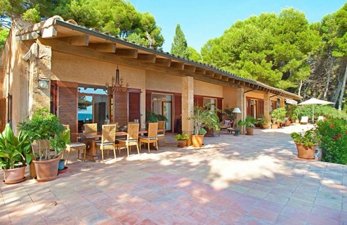 Costa de los Pinos Villa | 360 m² Villa ∙ 5 habitaciones ∙ 10 huéspedes