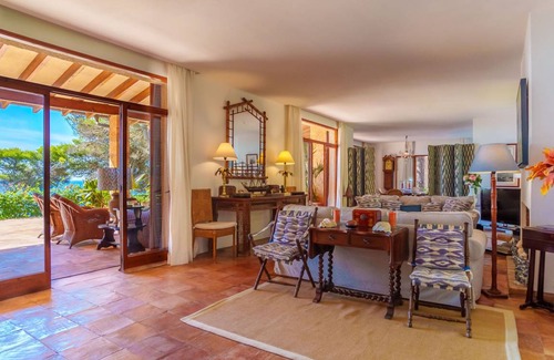 Costa de los Pinos Villa | 360 m² Villa ∙ 5 habitaciones ∙ 10 huéspedes