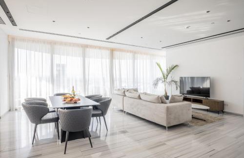 City Centre Apartamento | 360 Nicosia-3 bedrooms Exclusive Panoramic View Residence