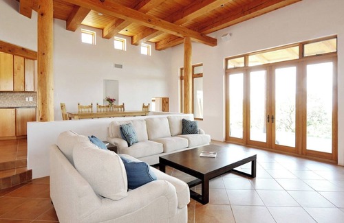 Nambe Pueblo Casa | 360° View Private Santa Fe Mountain Retreat