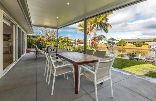 Forster Casa | 37 Victor Ave