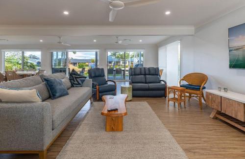 Forster Casa | 37 Victor Ave