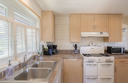 Del Monte Forest Casa | 3786 Adobe by the Sea ~ Golf Course & Distant Ocean Views, Walk to the Beach!