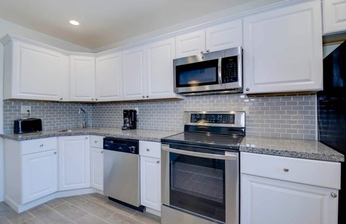 Casa Grande Condominio | Casa Grande Condominio Moderno Remodelado 1bd Condo Con Extra Sleeper 37b