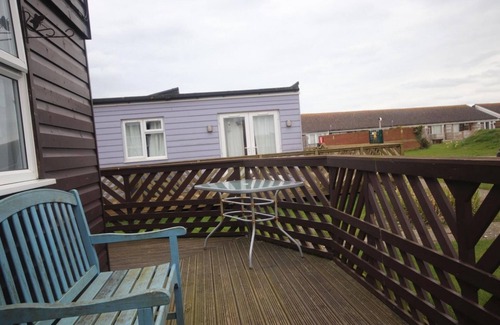 Selsey Casa | 37E Medmerry Park 2 Bedroom Chalet