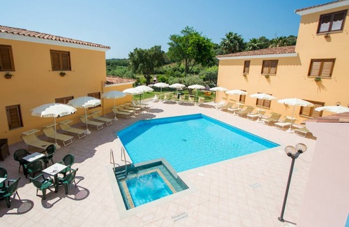 Sos Alinos Apartamento | 38 m² Apartamento ∙ 1 habitación ∙ 4 huéspedes