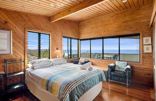 Coolum Beach Casa | 38 Pacific Terrace