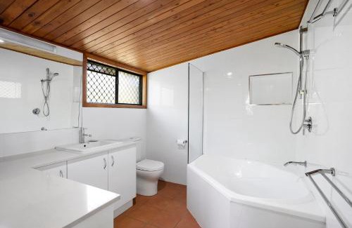 Coolum Beach Casa | 38 Pacific Terrace