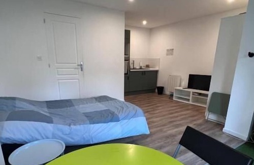 Amblainville Cabina | 38 Rue nationale