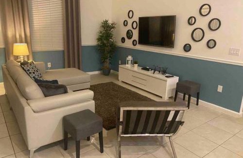 Bay Hill Casa | 3860 - Wonderful and Modern House with pool Close Disney