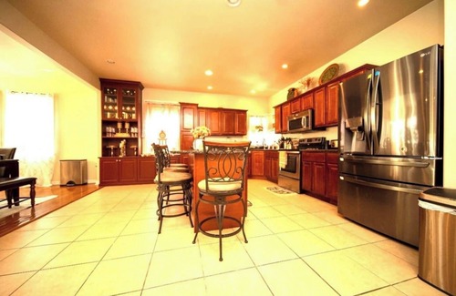 Roxborough Casa | 389F Classical 1BR Room