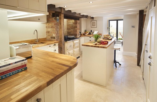 Blockley Cabaña | 39 Foxtail Cottage (4 Guests) - a beautiful cottage in Blockley sleeping 4 guests