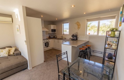 Twizel Casa | #39 StylishSanctuary · Stylish Holiday Sanctuary - FREE WIFI
