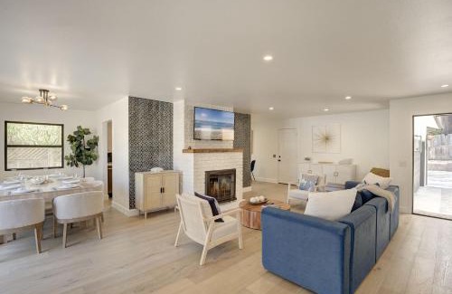 Northeast Carmel Casa | 3944 Seaside Bash home