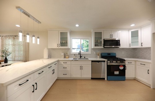 Altadena Casa | 3B house in charming Altadena with AC, WiFi