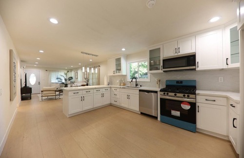 Altadena Casa | 3B house in charming Altadena with AC, WiFi