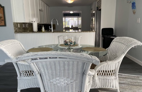 Yacht Club Casa | VILLA DE GIA ... ¡UNA CASA DE VACACIONES PARA TU ENTRETENIMIENTO!
