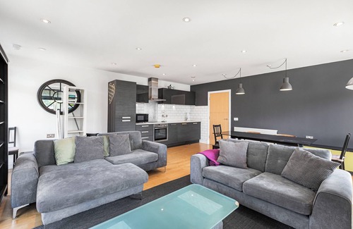 De Beauvoir Apartamento | 3BD Canalside Flat in De Beauvoir Town