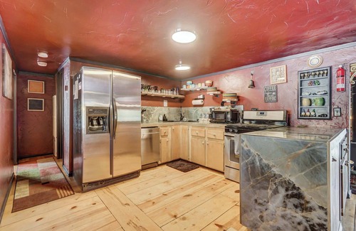 Florissant Casa | 3bd Mnt Views, Hot Tub, Fire Pit, & Grill