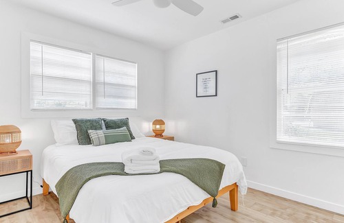 Kings Grant Casa | 3bd Oasis close to UNCW