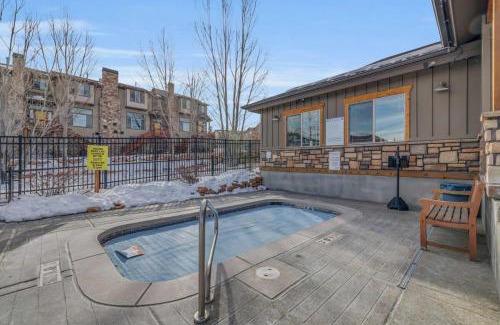 Bear Hollow Village Casa | 3BD Olympic Park Condo on FREE Shuttle Line
