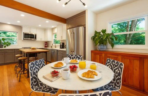 North Beach/Blue Ridge Casa | 3BD Remodeled Home Near Beach