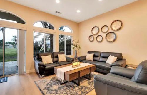 Indio Casa | 3BD Villa in Indian Palms Gated Community