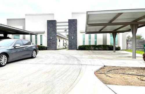 McAllen Apartamento | 3BD2BATH, SUPERB LOCATION, NEAR AIRPORT, Mall