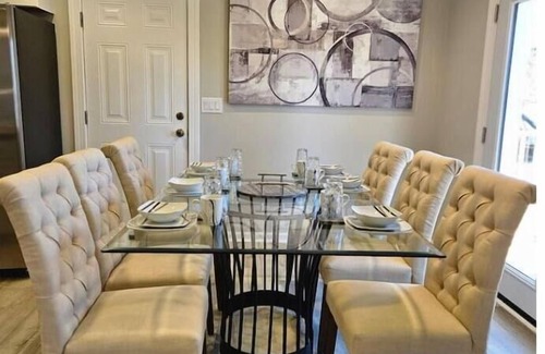Goose Creek Casa | 3bdr 2ba home Goose Creek - Close to Charleston Attractions with Large Yard