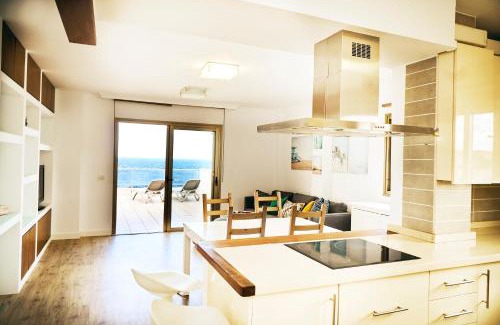 Poris de Abona Apartamento | 3BDR + 2BATH OCEAN VIEW APARTMENT