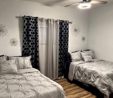 Pine Hills Casa | 3bdrm home near Orlando Fairground, Downtown & Universal